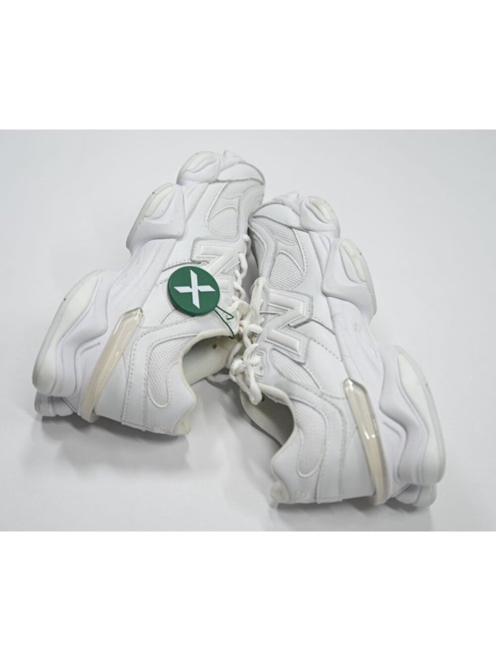 New Balance 9060 Sneakers U9060NRJ in Triple White - Picture 5 of 8